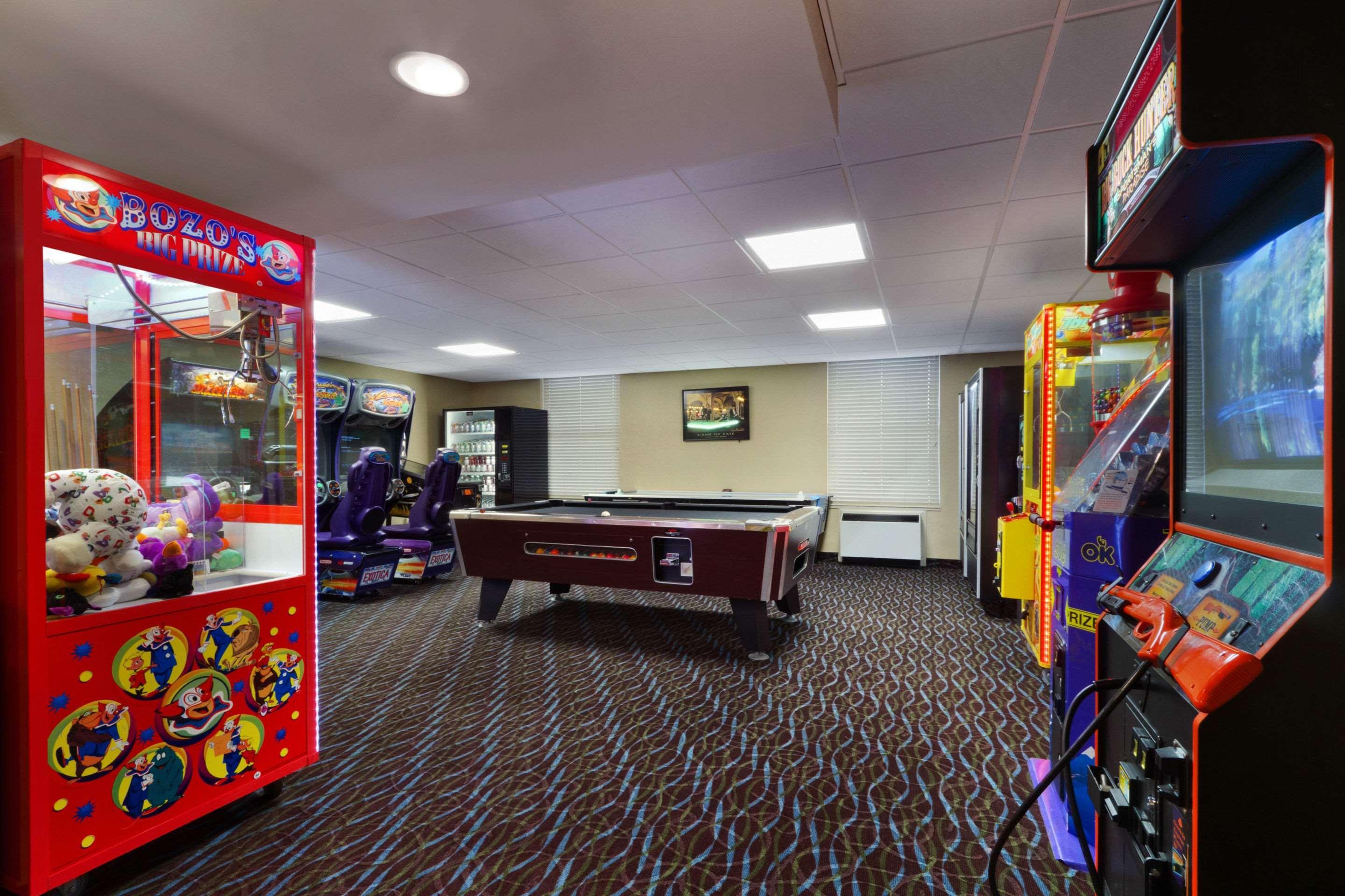 Comfort Inn & Suites Glen Mills - West Chester Exteriör bild