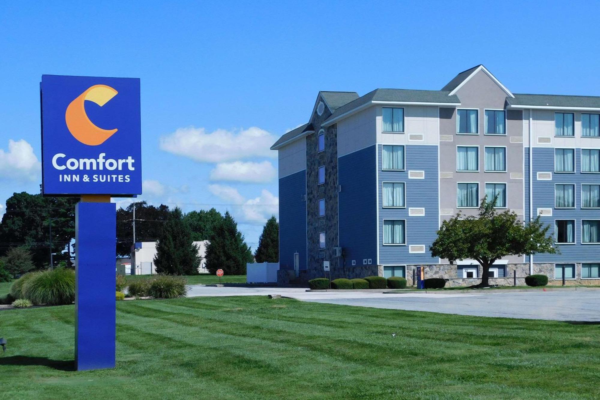 Comfort Inn & Suites Glen Mills - West Chester Exteriör bild